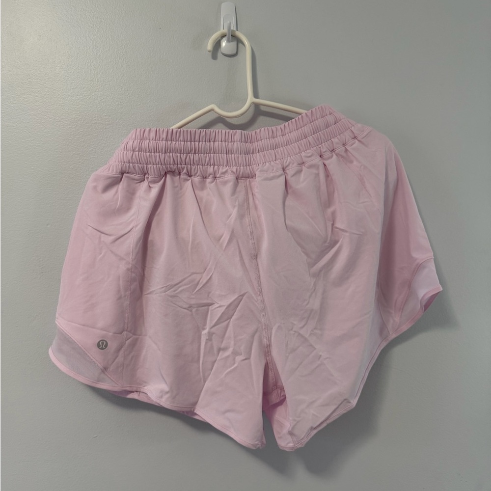 Lululemon Hotty Hot High-Rise Lined Short 4”
